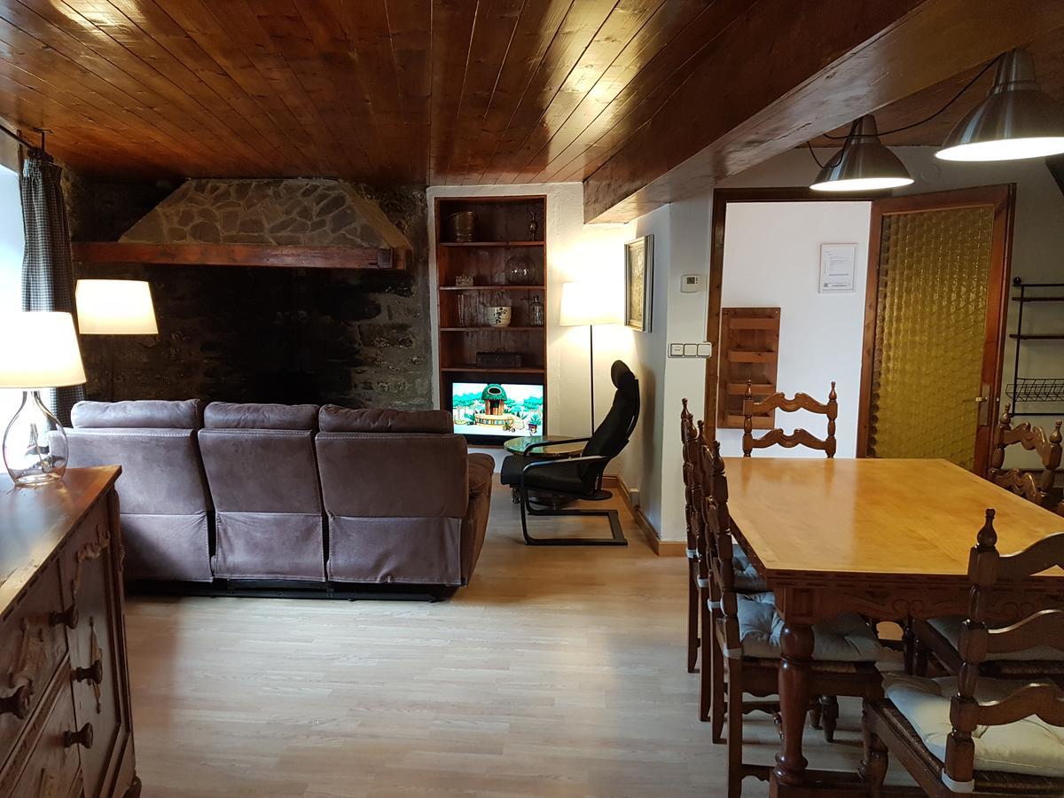 Apartaments Can Bundanci Setcases Eksteriør bilde